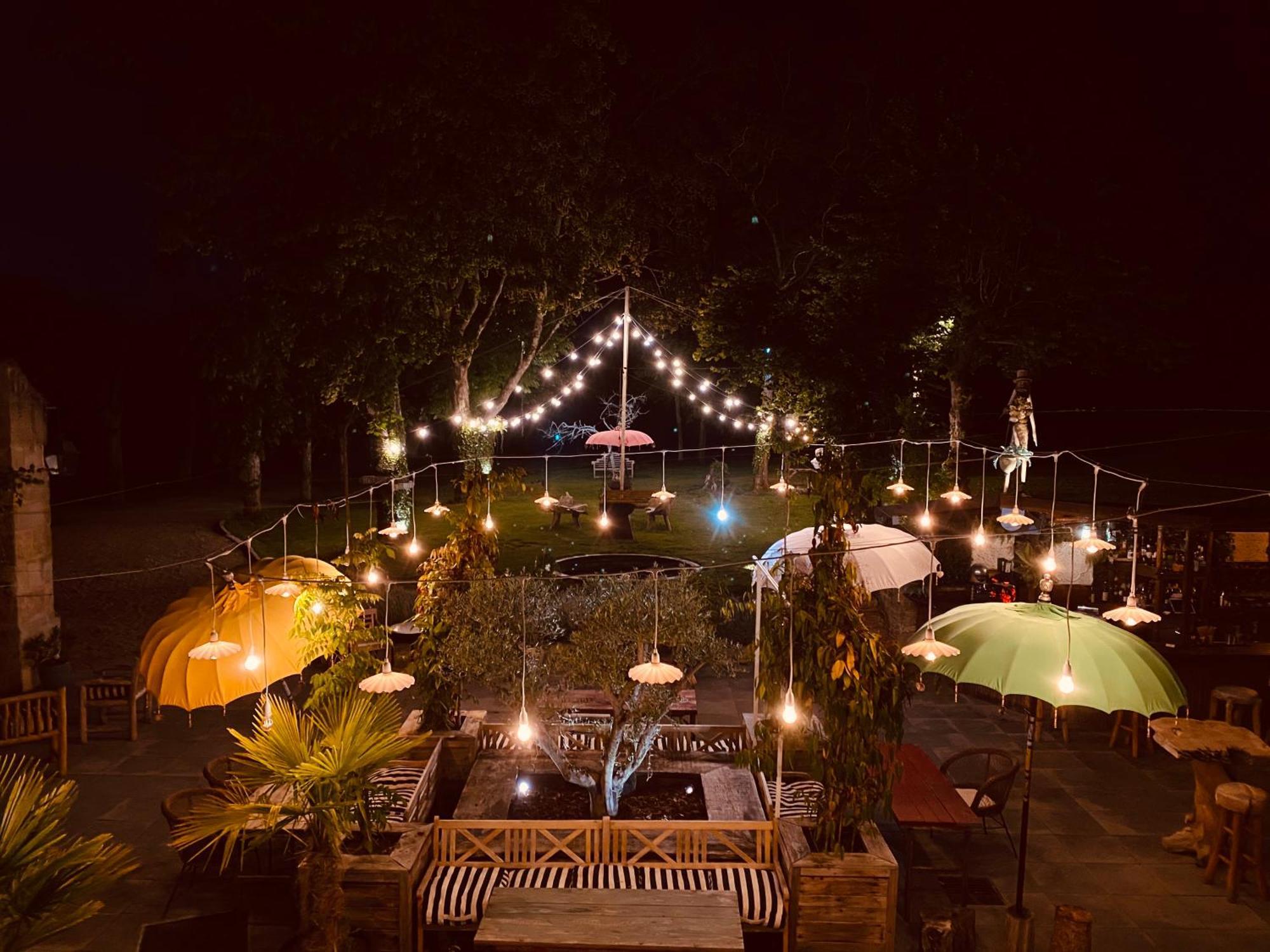 L'Abbaye Saint Michel Bed & Breakfast ตอนแนร์ ภายนอก รูปภาพ