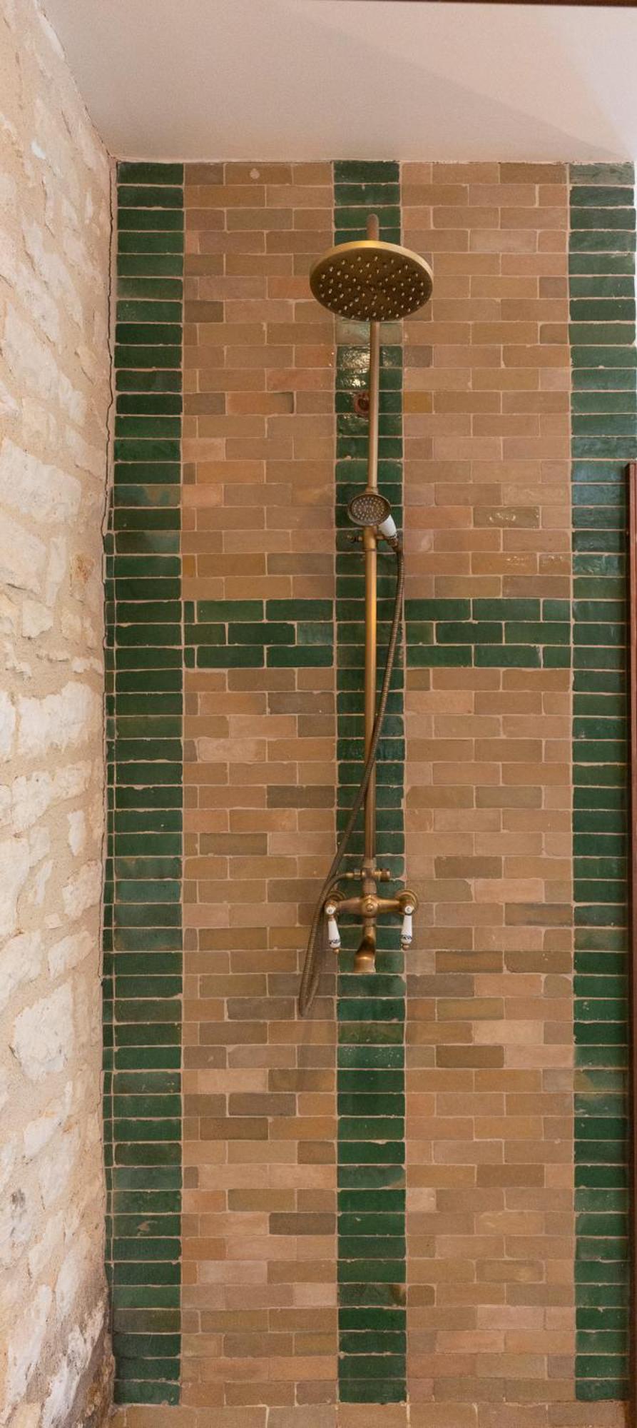 L'Abbaye Saint Michel Bed & Breakfast ตอนแนร์ ภายนอก รูปภาพ