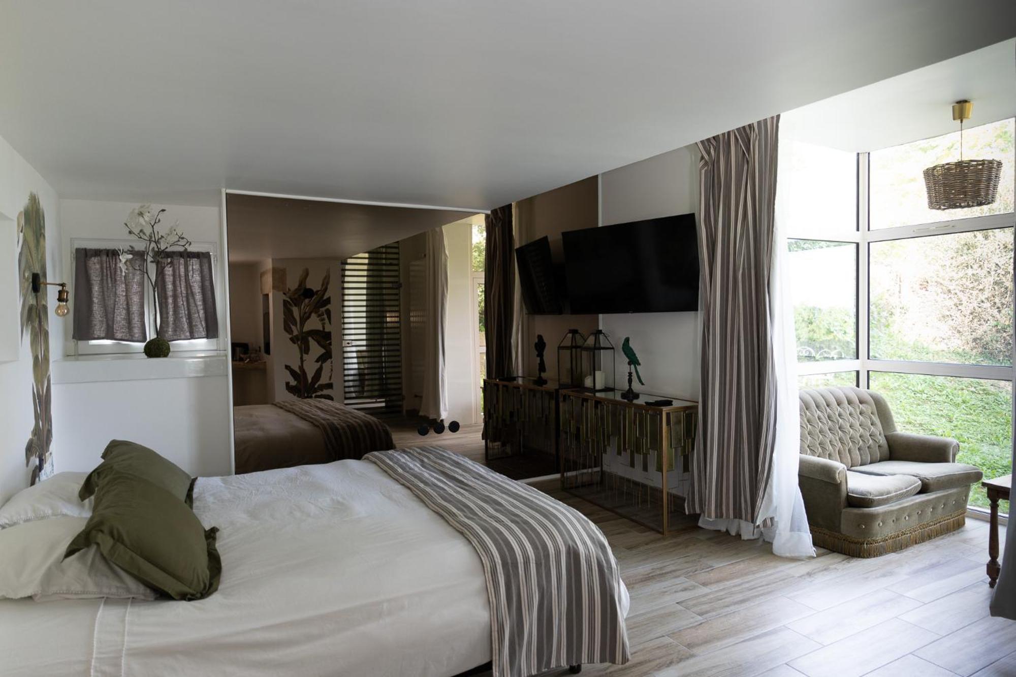 L'Abbaye Saint Michel Bed & Breakfast ตอนแนร์ ภายนอก รูปภาพ