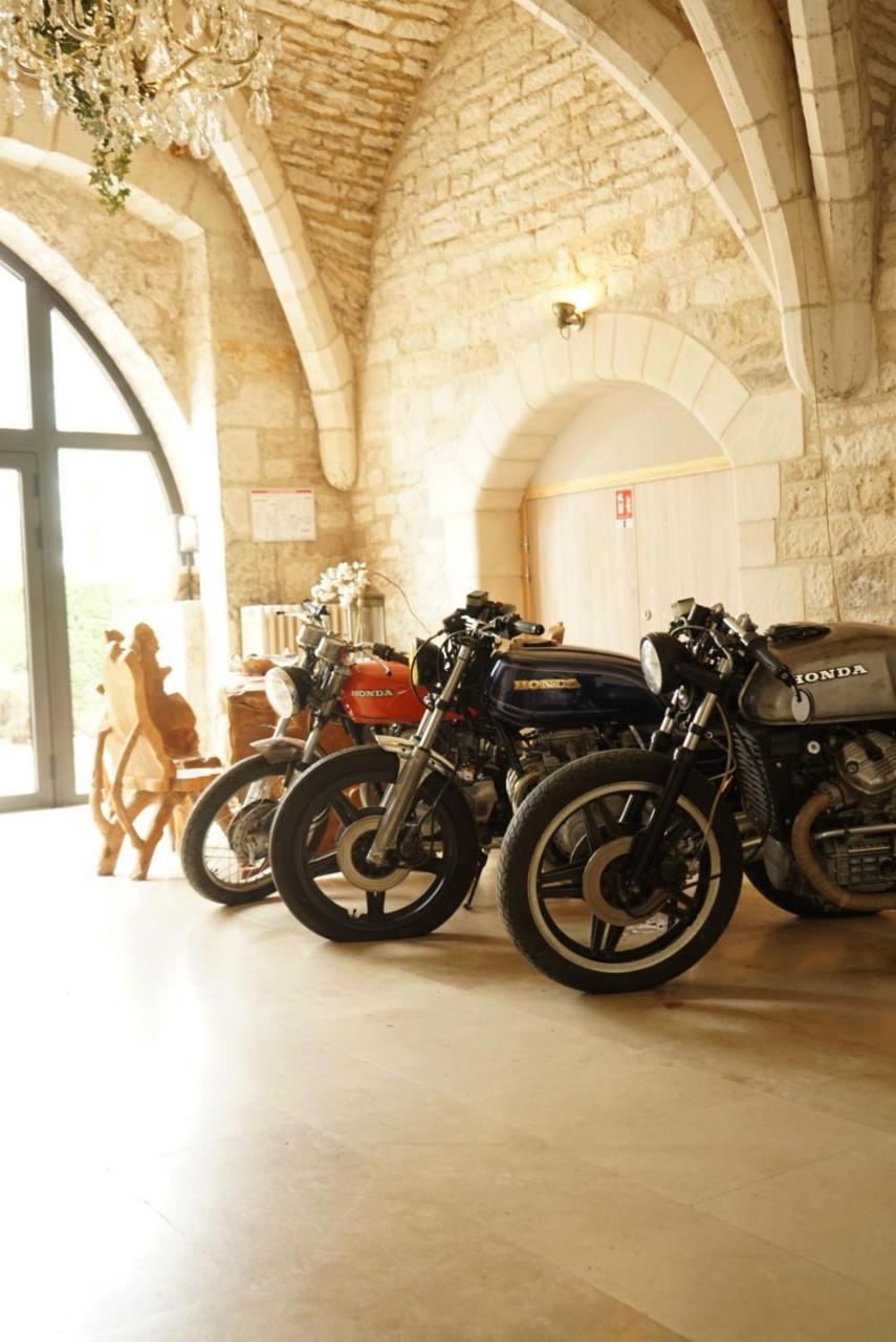 L'Abbaye Saint Michel Bed & Breakfast ตอนแนร์ ภายนอก รูปภาพ